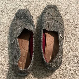 Toms alpargata tweed with metallic thread slip ons